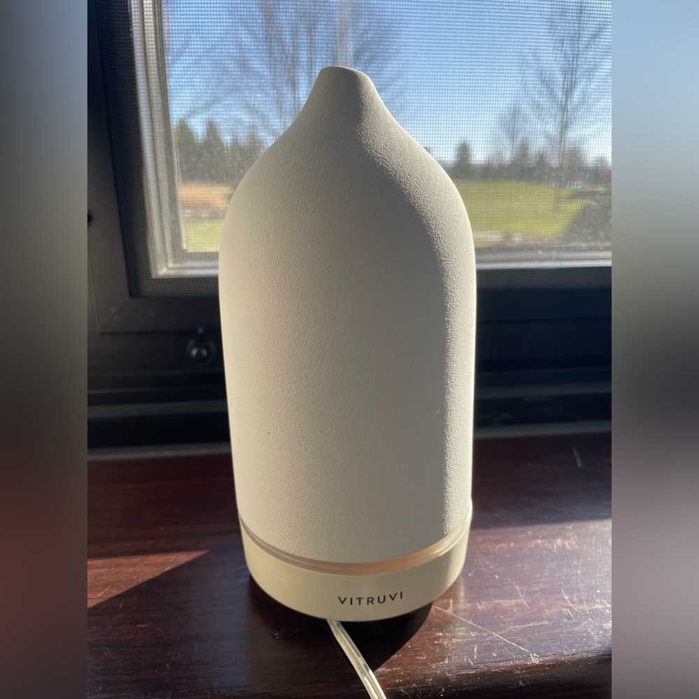 Vitruvi stone diffuser